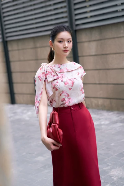 Floral Summer Blouse - Áo sơ mi hoa lụa