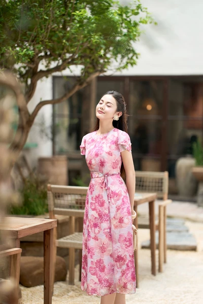 Đầm Midi Flora Dress