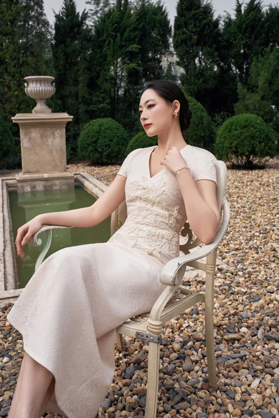 Ivory Fleur Dress - Đầm dạ hội thêu hoa
