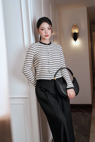 Áo len tay dài Parisian Stripe