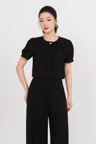 Áo Croptop đính hoa vai