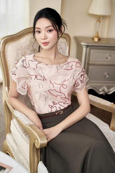 Áo lụa kiểu Pure Essence
