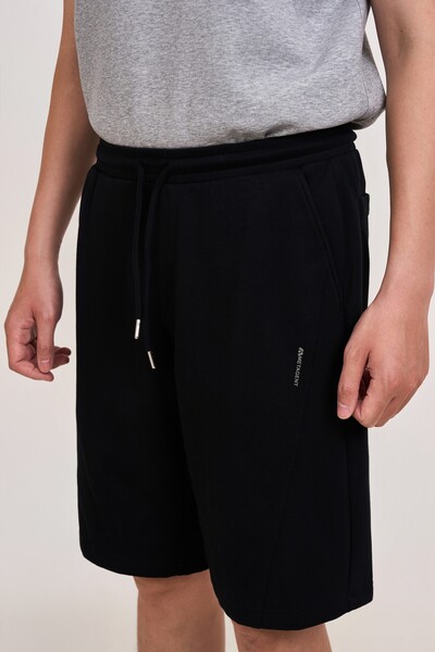Quần shorts thun Simple