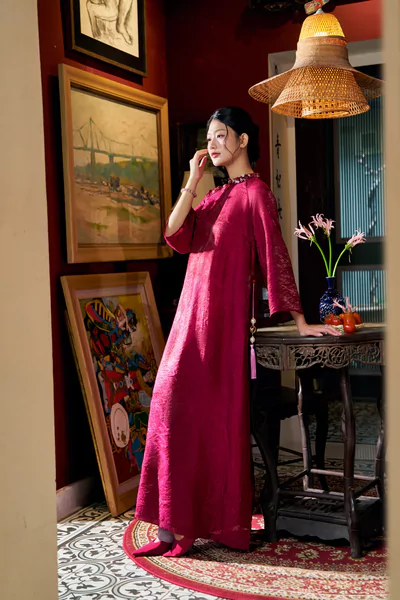 Áo dài Hồng Tường